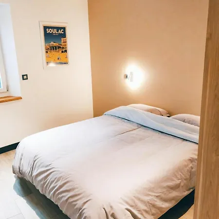 Maison Jardin Petanque, Meett, Airbus, Aeroport, Golf Villa